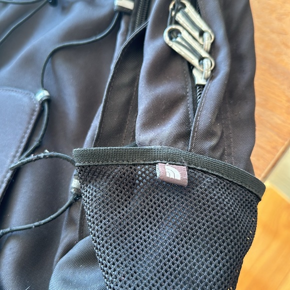 North Face Jester Backpack - Picture 3 of 5